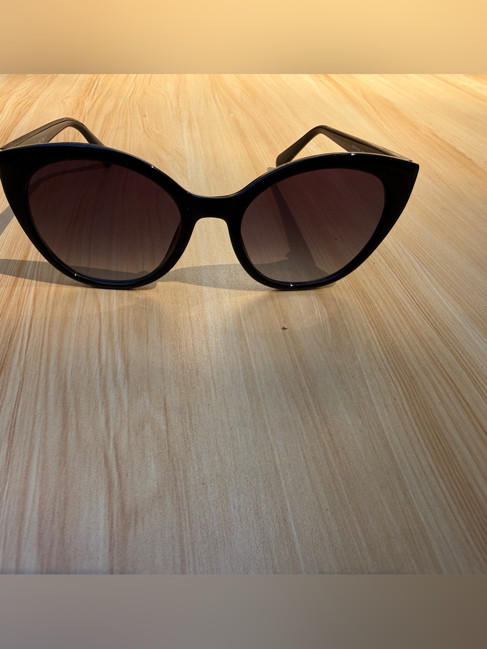 Kate Spade Samantha Black Sunglasses with Case